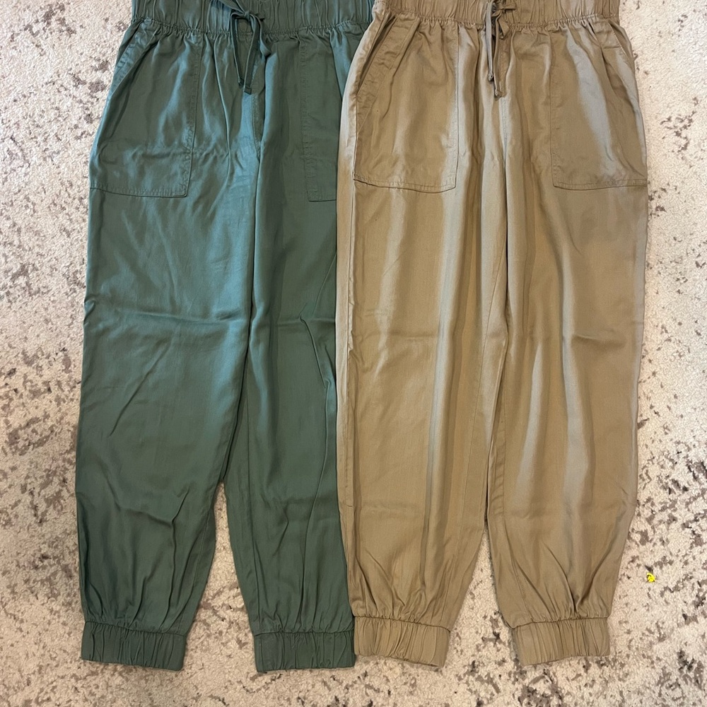 Universal Thread Olive & Khaki Jogger Pants
